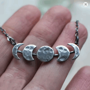 Celestial Moon Phase Choker Necklace – Vintage Boho Luna Jewelry